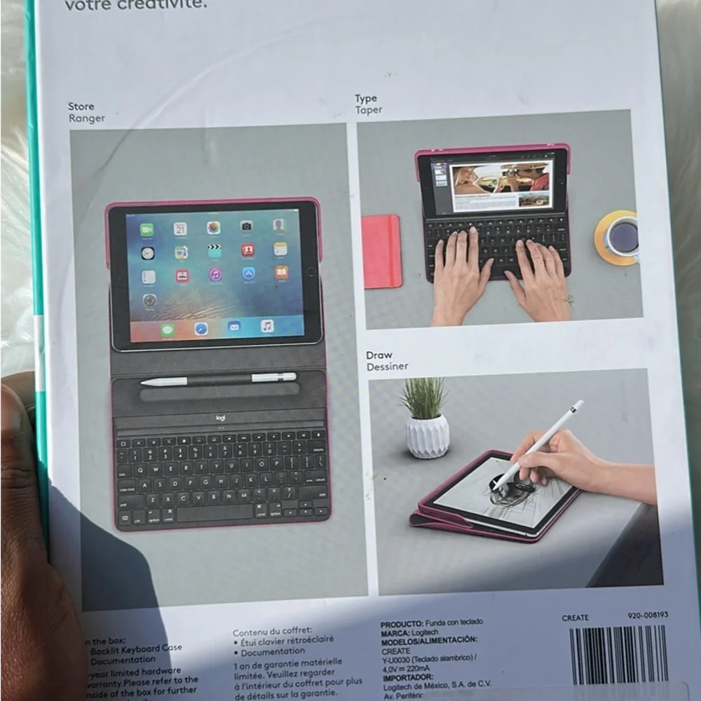 Tablet Keyboard Case with Stylus Holder - Black